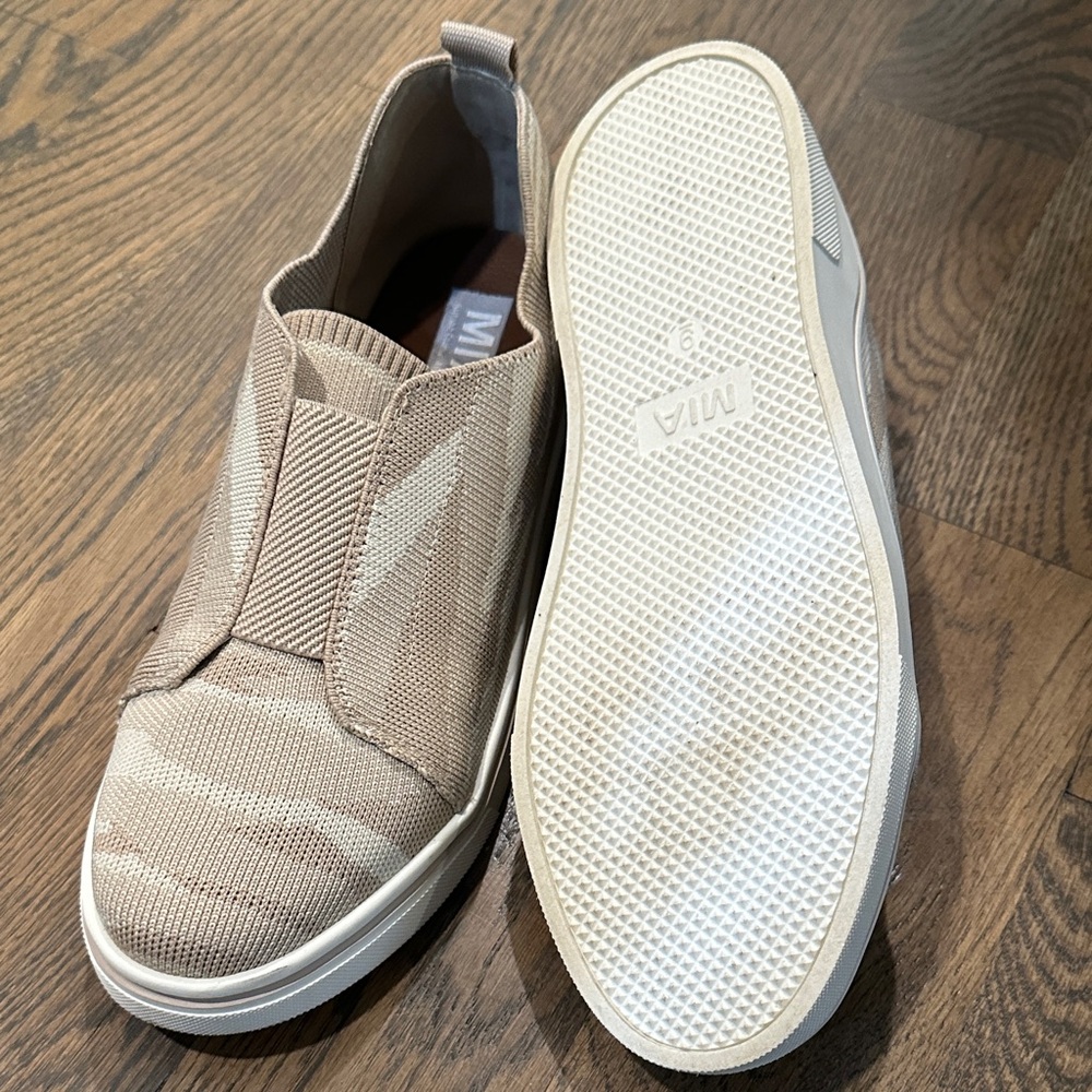 MIA Beige Slip-On Women's Sneakers - Picture 4 of 7